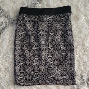 The Limited Black and White Pencil Skirt Knee-Length Work